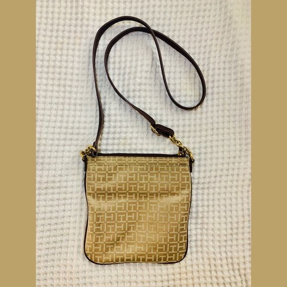 TOMMY HILFIGER Crossbody Bag - Picture 4 of 8